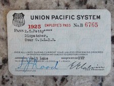 1925 Union Pacific System employe's annual pass The Overland Route picture