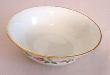 Lenox Rose Bowl Trimmed in Gold Made in USA Very good Condition picture