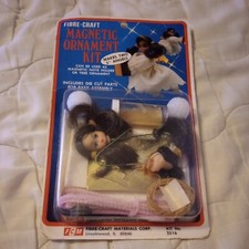 NEW Vintage 1980 Fibre-Craft  Magnetic Christmas Angels Ornament Kit No 2516 FCM picture