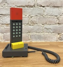 1980s Enorme Telephone by Ettore Sottsass & David Kelley Memphis Design picture