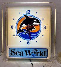 1993 BUD LIGHT PRESTIGE BACKBAR SEA WORLD Light Up Clock Working  Rare  picture