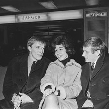 pop singers Mike Sarne Helen Shapiro John Leyton UK 16th January 1964 Old Photo picture