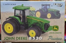 John Deere 8530 Tractor 1/64 Scale Duals 2007 Farm Show ERTL picture