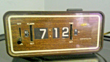 Vintage Westclox Alarm Clock. Excellent Conditionn Analog Snooz Model #22528 picture