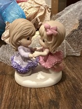 RARE Precious Moments “You Put The Fun In Friendship” BFF's Sisters I13019 EUC picture