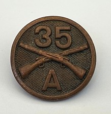 MS036D Vintage  WWI US Army Infantry 35th Regiment A Company Collar Disk Pin picture