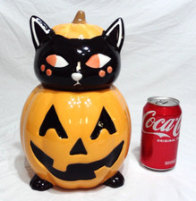HALLOWEEN BLACK CAT INSIDE JACK O LANTERN COOKIE JAR 10-1/2