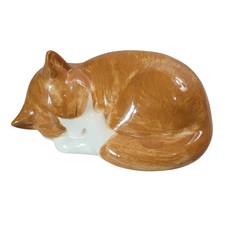Unbranded Sleeping Ginger Cat Figurine Small Orange White Excellent Glossy Decor picture