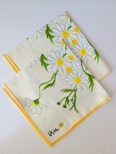 Vintage Vera Neumann Ladybug Signed Wild Daisy Daisies Floral 2 Napkins picture
