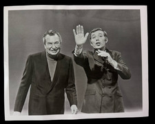 Original 1971 Press Photo Phil Harris & Val Doonican Variety Show BBC 8x10