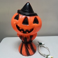 Vintage 1969 Empire Plastic Halloween Blow Mold Pumpkin Scarecrow Light READ picture