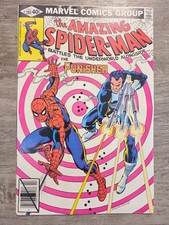 Amazing Spiderman #201 (Marvel 1979) John Romita Punisher Cover VF/NM 9.0 9.2 picture