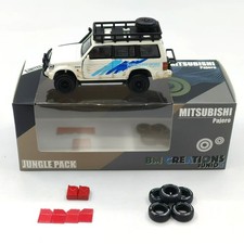 1/64 Pajero Offroad SUV Diecast Alloy Model – Miniature Collectible Toy picture