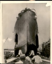 LG82 1942 AP Wire Photo US NAVY DESTROYER TENDER PIEDMONT GULF OF MEXICO LAUNCH picture