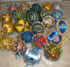 Lot of 22 Vintage Handmade Push Pin Bead Christmas Ornaments picture