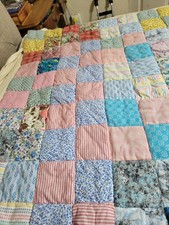 VNTG Homemade Twin Quilt Hand Quilted  51