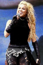 Shakira Black Outfit on Stage 11x17 Mini Poster picture