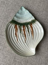 Vintage Gao Dang Re Yong Ci Shell Dish picture