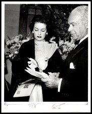 Joan Bennet Walter Wagner Candid 8x10 Original 1954 Press Photo *MH3139 picture