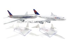American B777 and Delta B747 Set of 2 Diecast Models with Stand picture