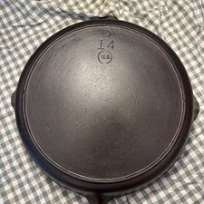 Vintage Three Notch Lodge No. 14 Cast Iron Skillet With Repaired Handle picture
