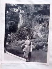 AZ798 photo circa 1955 Nice - woman outdoors picture