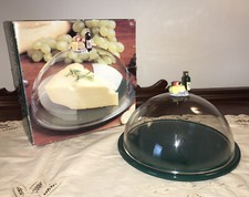 VTG ‘96 WINE & CHEESE DOME BOSTON WAREHOUSE ACRYLIC DOME GREEN 8-3/4 CERAM PLATE picture