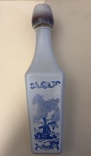 Vandermint Minted Chocolate Liqueur Decanter Delft Blue Windmills EMPTY picture