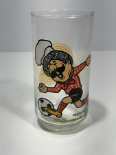 RARE: 1980's CHUCK E. CHEESE'S PIZZA TIME THEATER PASQUALLY COLLECTIBLE GLASS picture