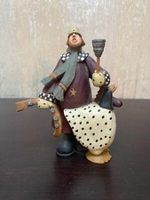 Williraye Studio Holiday Caroler, Jay Christmas Folk Art Figurine 2003 picture