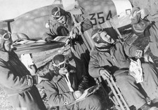 Italian pilots Regia Aeronautica 24 Gruppo 354 Squadriglia relax n- Old Photo picture