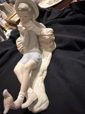 Vintage Lladro #4730 Shepherd Boy with Bird Matte Porcelain Figurine Spain picture