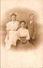 RPPC Three Young People Studio Portrait Vintage Postcard 4P24-28 picture