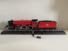 Harry Potter Hogwarts Express 1/50 Die Cast Display Model The Noble Collection picture