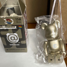 Medicom Toy BE@RBRICK Series 52 Silver Metallic Bearbrick Plastic Figure Boxed picture