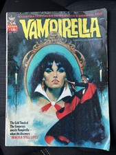 Vintage VAMPIRELLA #18 - August 1972 - Warren Magazine - Enrich Bronze Age picture