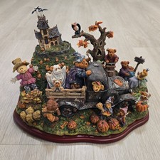 Boyds Bears Danbury Mint The Boyds Bears At Haunted Hill In Original Packaging picture