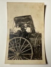 VtG 1920s Man and Woman Buggy Wagon Wheels Hats Photo Snapshot picture