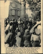 1975 Press Photo French prostitutes gather at chateau of President d'Etaing picture