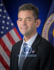 JARED ISAACMAN NASA ADMINISTRATOR OFFICIAL PORTRAIT 2025 8.5X11 PHOTO picture