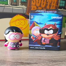 Kidrobot South Park Fracture But Whole Call Girl Wendy Collectible w/ Box picture