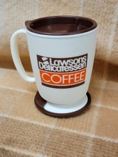 Vintage Whirley NOS Plastic Travel Coffee Mugs with Lid and Dashboard Base picture