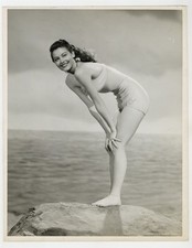 Ava Gardner 1947 Beautiful Swimsuit Bikini 11x14 Glamour Photo Huckster L334 picture