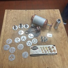 Mirro Aluminum 1950 Vintage Cookie & Patry Press Set-Box , with discs picture