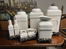 Belaverra Kitchenware Set picture