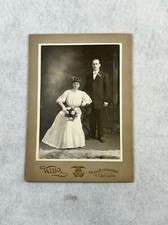 VINTAGE 1907 CABINET PHOTO - WEDDING COUPLE - WILKE - CHICAGO  picture