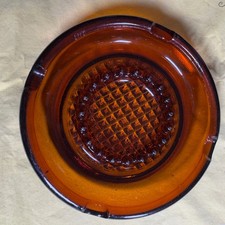 Vintage Amber Glass Ashtray Round Mid Century Modern Diamond Point 7.25 Inch picture