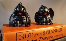Vtg Black ELEPHANT Salt & Pepper Shakers Redware Art Pottery Made in Japan Cute picture
