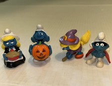 VTG Lot 4 Smurfs ‘66 Spy ‘80’s Witch Jack O Lantern Pilgrim W/pie Halloween picture