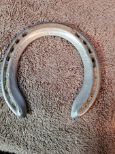 Authentic Lightweight aluminum Kerckhaert King Plate XT racehorse horseshoe picture